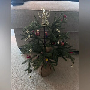 Peanuts Charlie Brown Table Top Christmas Tree Mini Characters Ornaments Snoopy